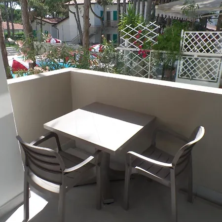 Ferienwohnung Fuer 6 Personen Ca 45 Qm In Bibione, Adriakueste Italien Und Umgebung - B62957 *